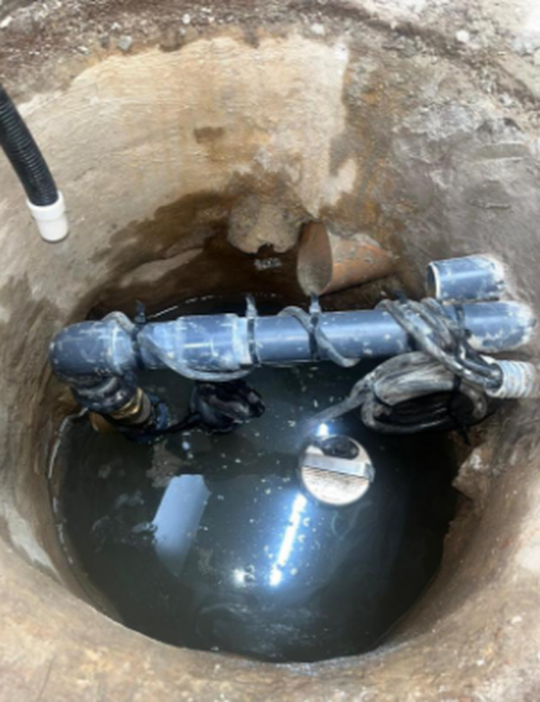 Instalación de bombas de achique pozarq360